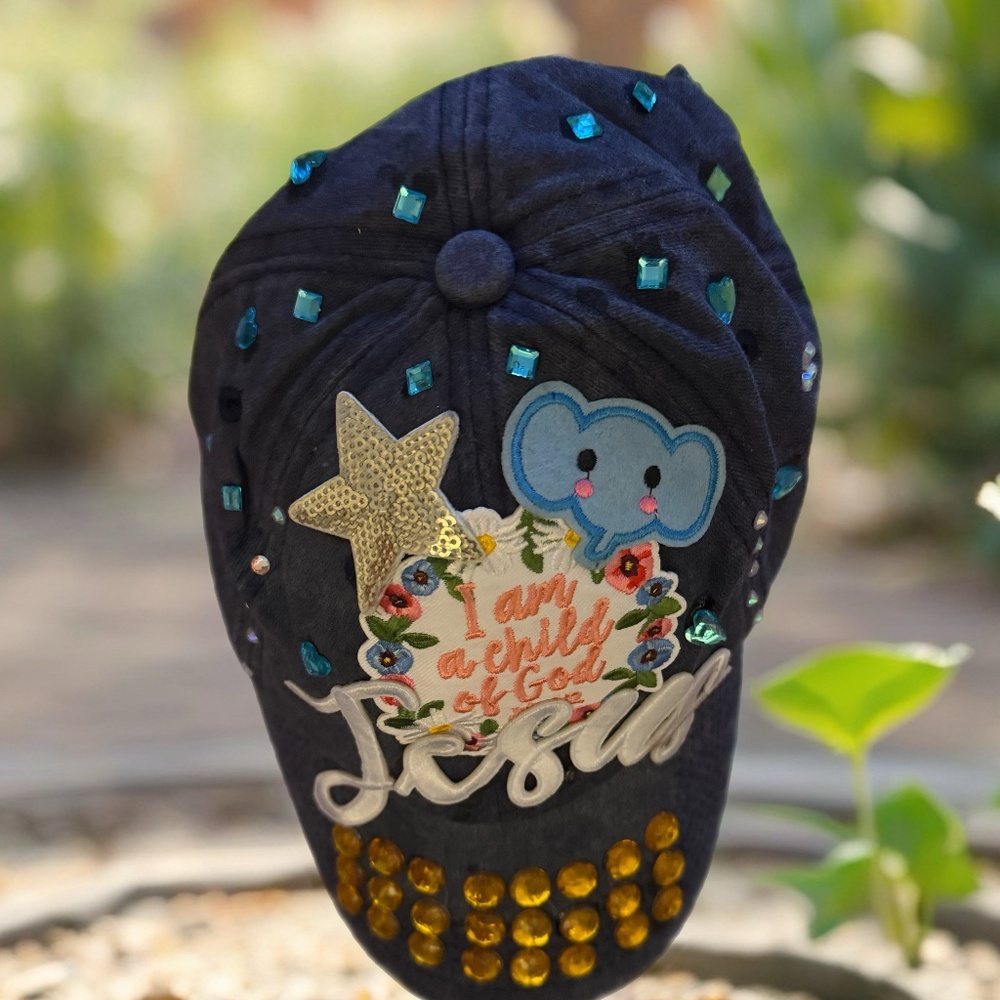 Hat - Picture 4 of 6